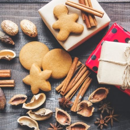 Healthy Gingerbread Cookies