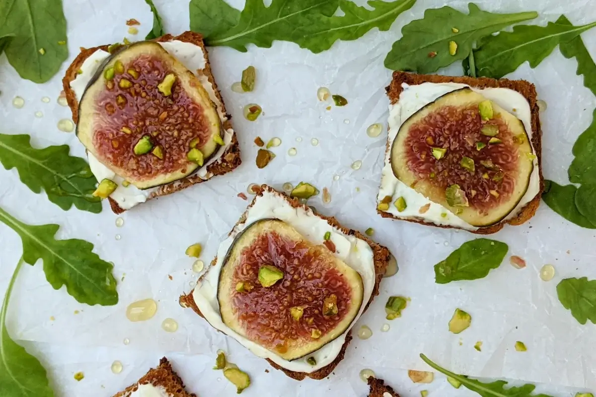 Fig and Whipped Feta Crostini Appetizers - Italian toasts with fresh figs and whipped feta cheese.